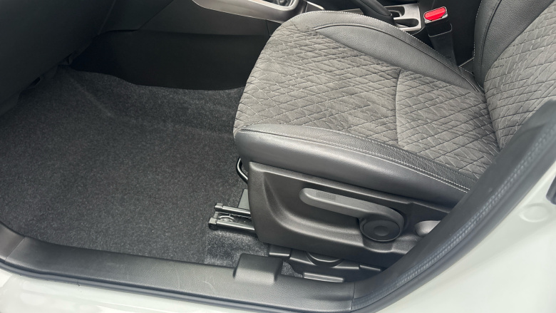 Suzuki Vitara 1.4 Boosterjet 48V Hybrid SZ5 5dr Petrol Estate